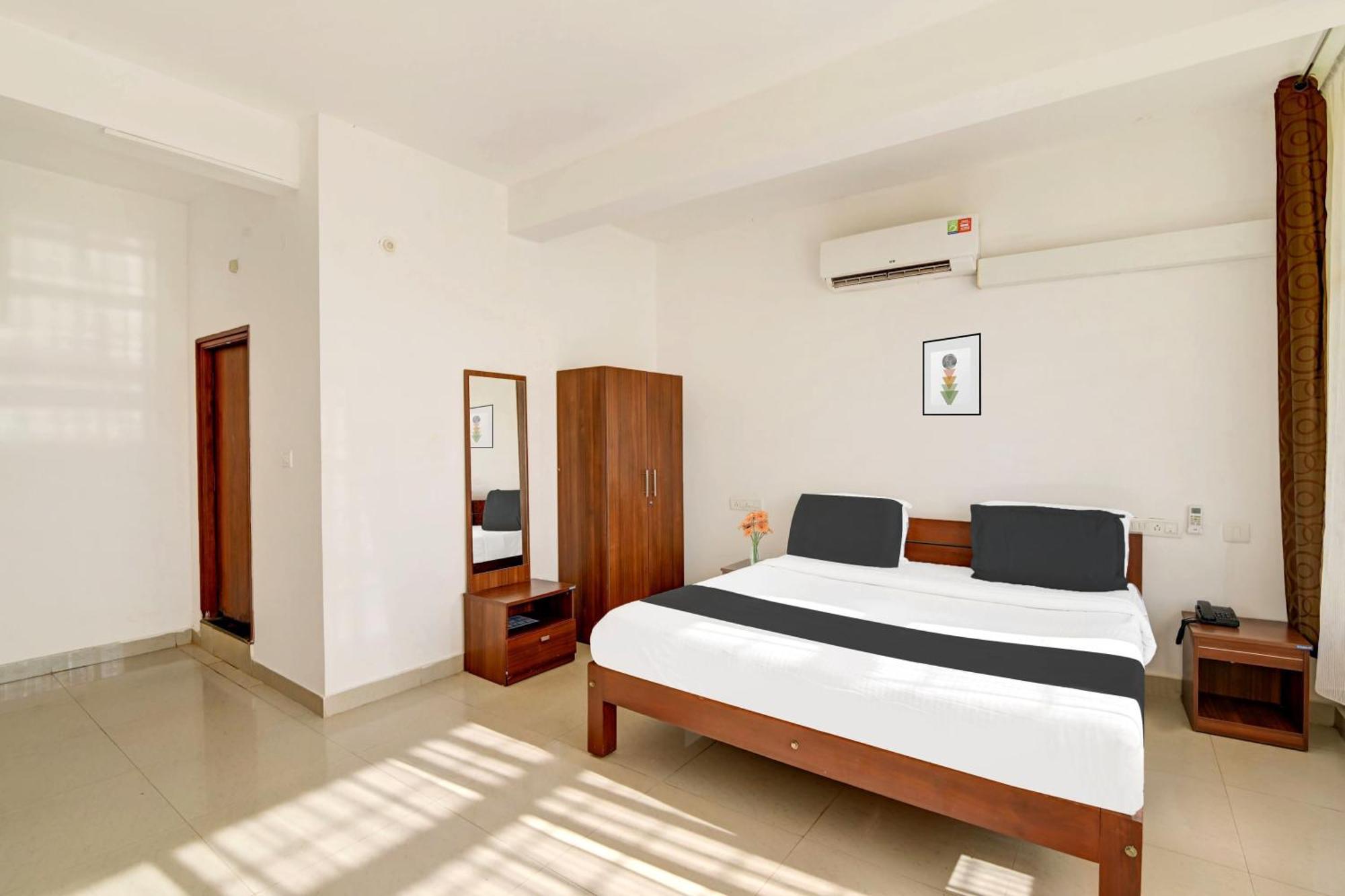 Super Collection O Madikeri City Center Near Ksrtc Bus Stand Coorg Formerly Hotel Ragsys Zewnętrze zdjęcie