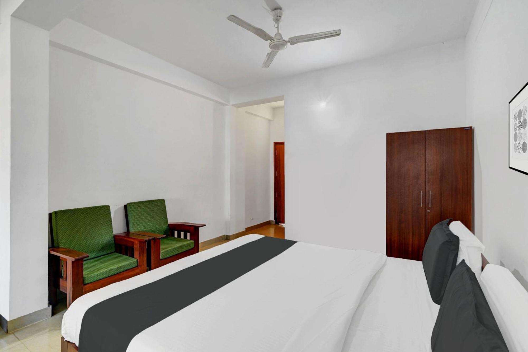 Super Collection O Madikeri City Center Near Ksrtc Bus Stand Coorg Formerly Hotel Ragsys Zewnętrze zdjęcie